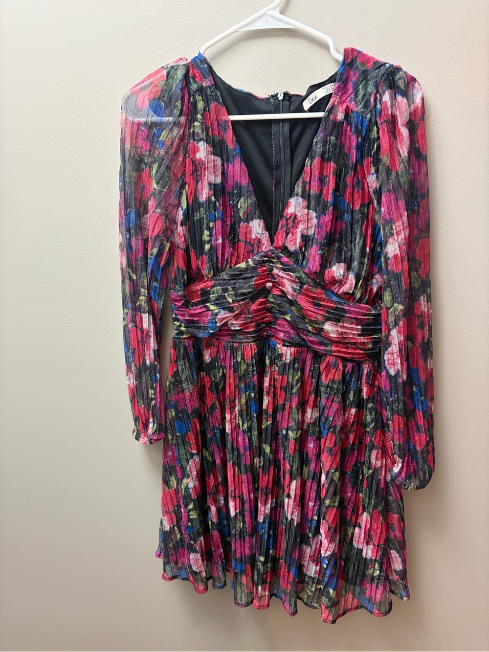 Dex Floral V-Neck Long Sleeve Pleated Dress in Pink, Blue, Green